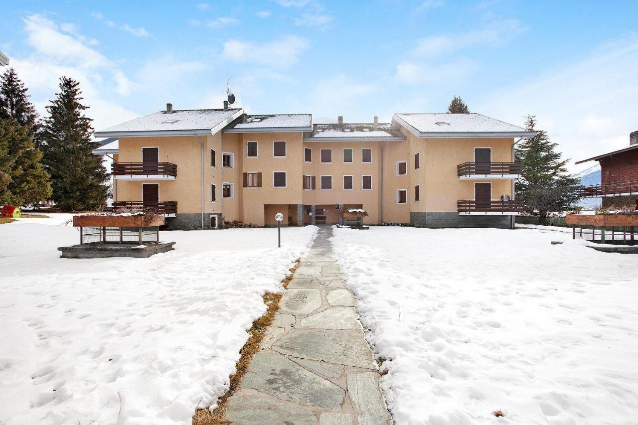Condominio Solena Bormio Luaran gambar