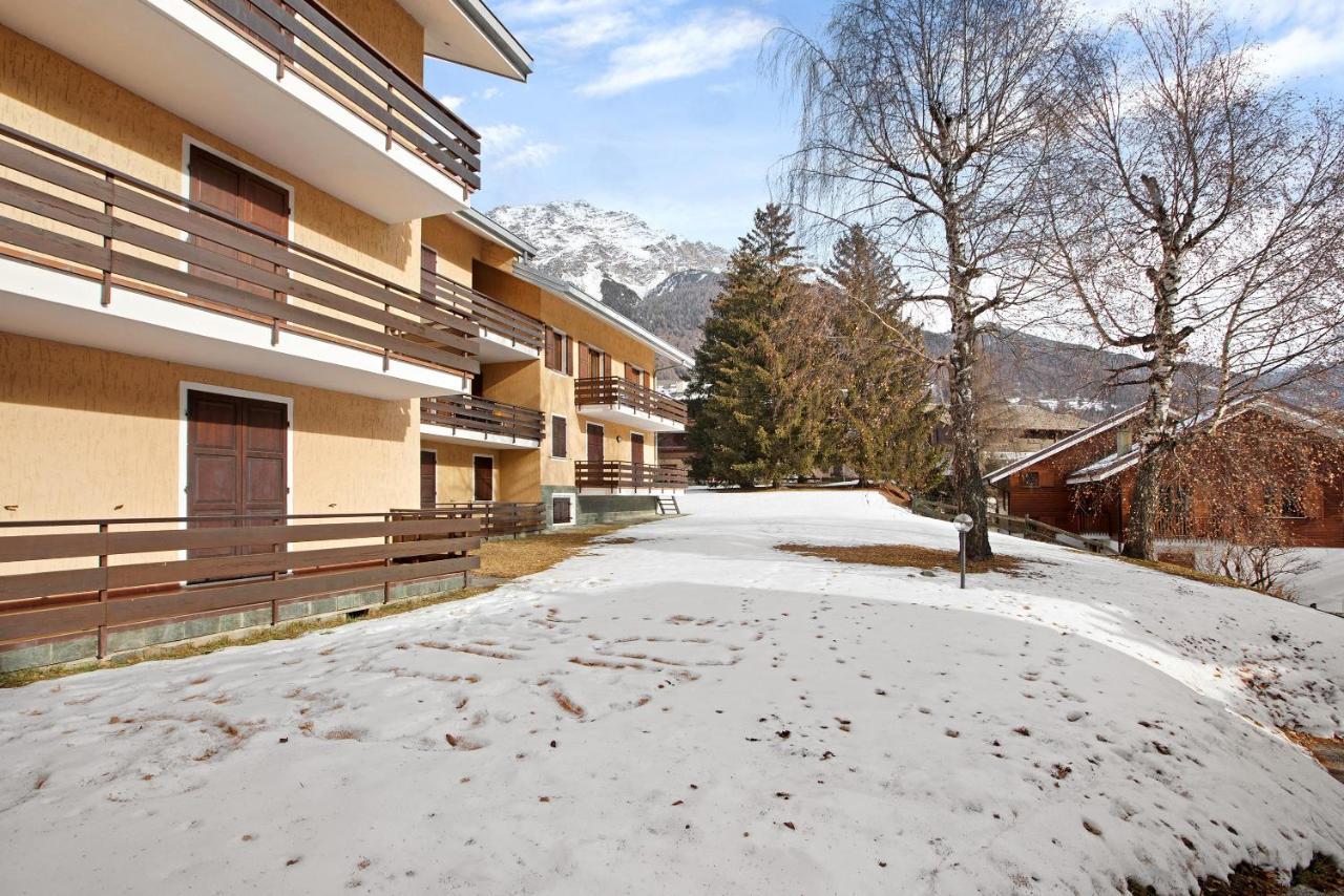 Condominio Solena Bormio Luaran gambar